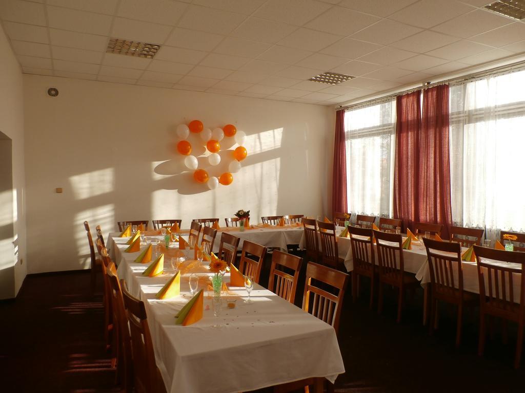 Hotel Labe Litoměřice Exteriör bild
